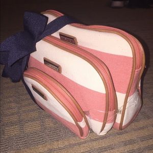 3 Piece Tommy Hilfiger handbags